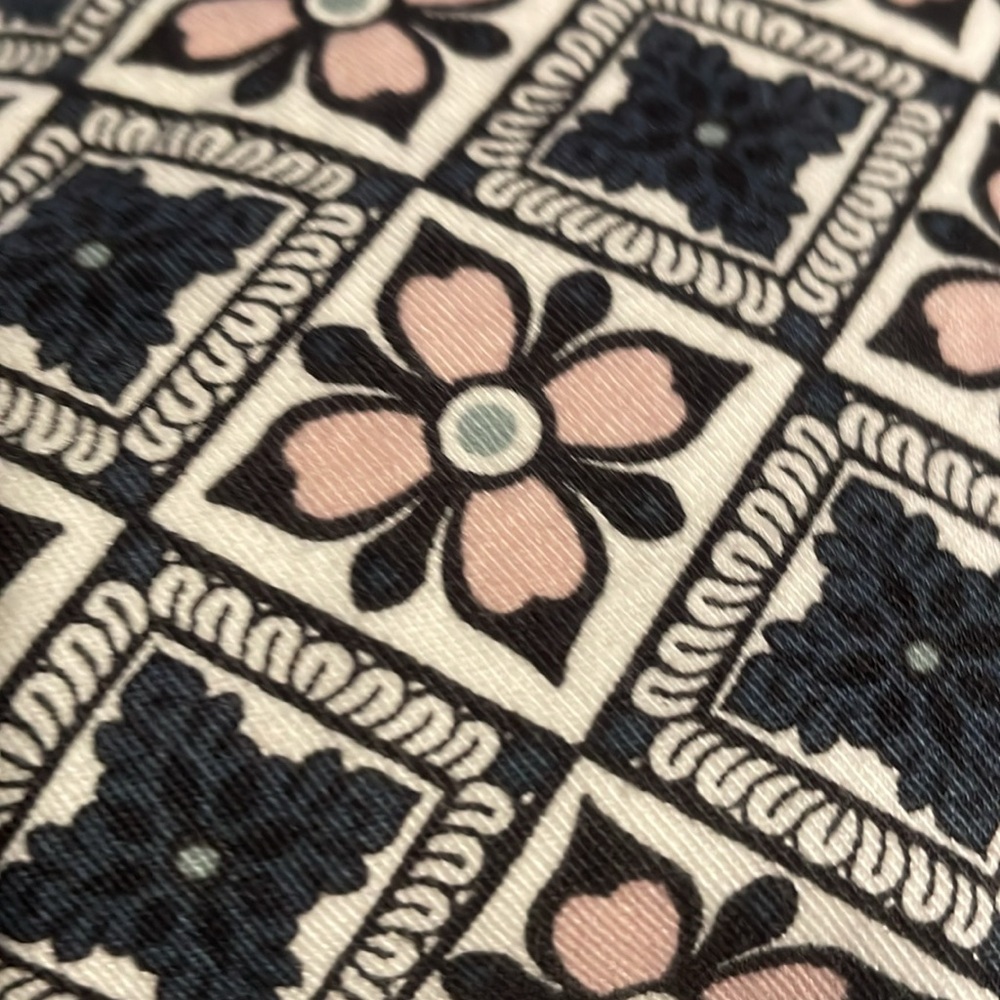 Loft tile patterned shorts cotton bermuda size 2 - Picture 4 of 6